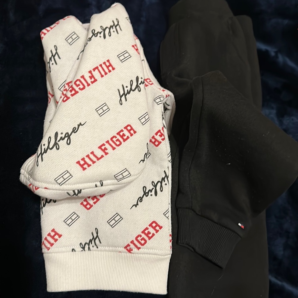 Tommy Hilfiger w/hood set